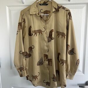 Satin cheetah print shirt